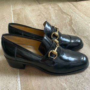 Gucci loafer black size 5